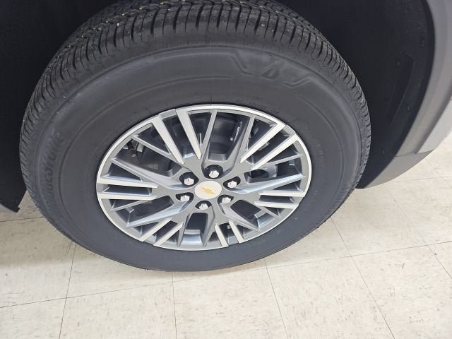 New 2026 Chevrolet Traverse LT w/ Driver Confidence Package FWD image 16