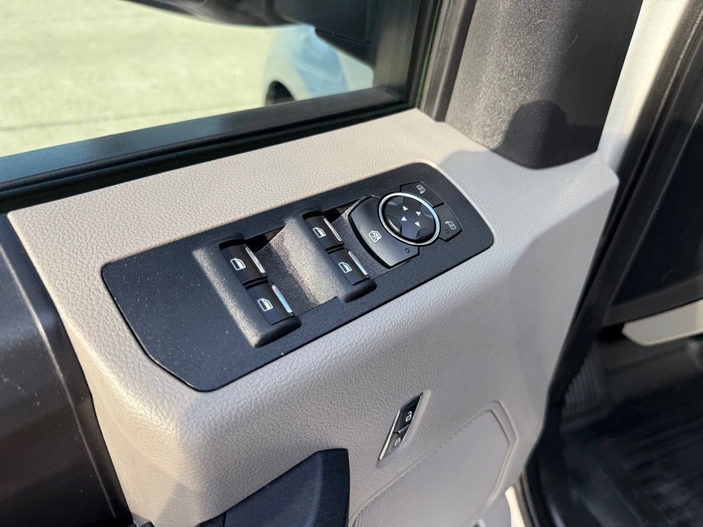 Used 2016 Ford F150 XL w/ Equipment Group 101A Mid image 18