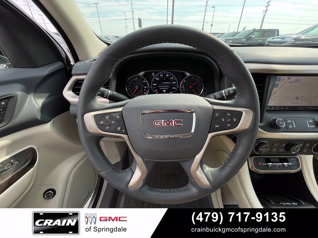 Used 2023 GMC Acadia Denali w/ Denali Ultimate Package FWD image 14