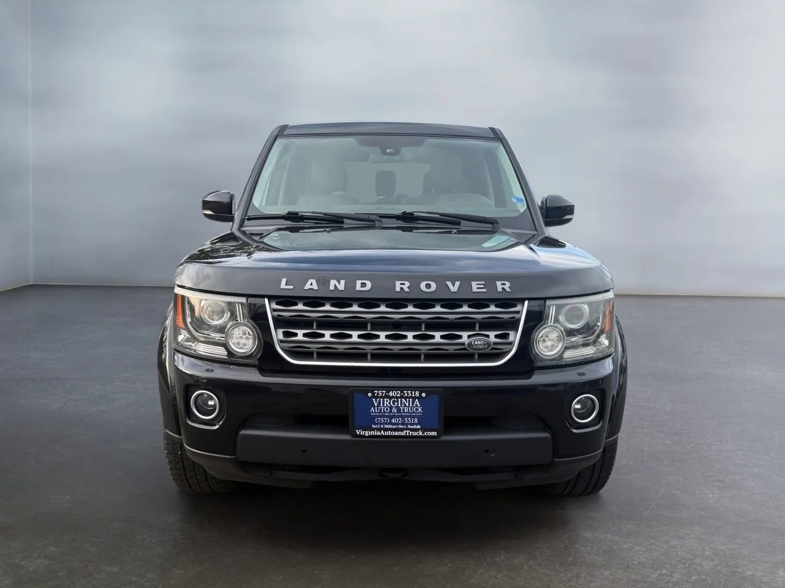 Used 2015 Land Rover LR4 HSE AWD/4WD image 8