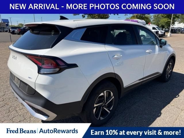 Used 2025 Kia Sportage LX AWD/4WD image 7