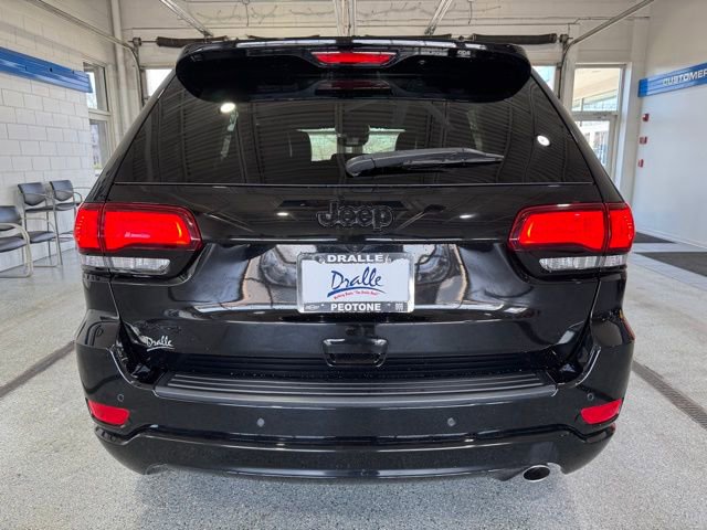 Used 2021 Jeep Grand Cherokee Laredo X image 9