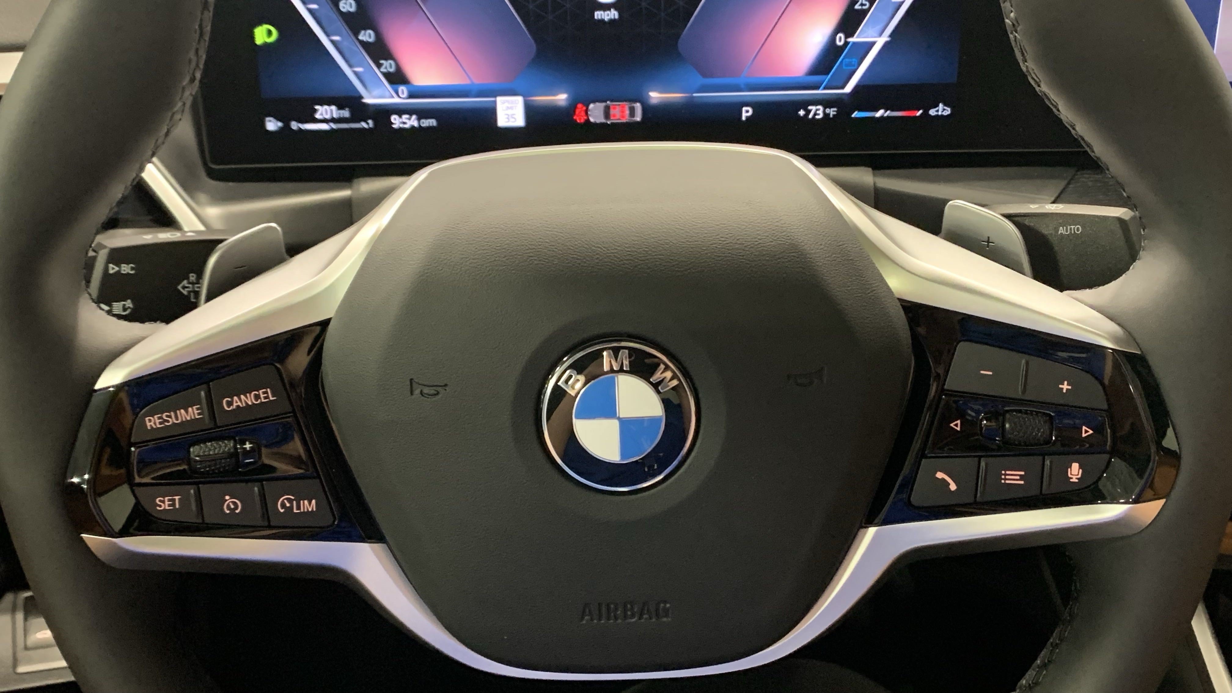 Certified 2025 BMW 330i Sedan w/ Convenience Package RWD image 16