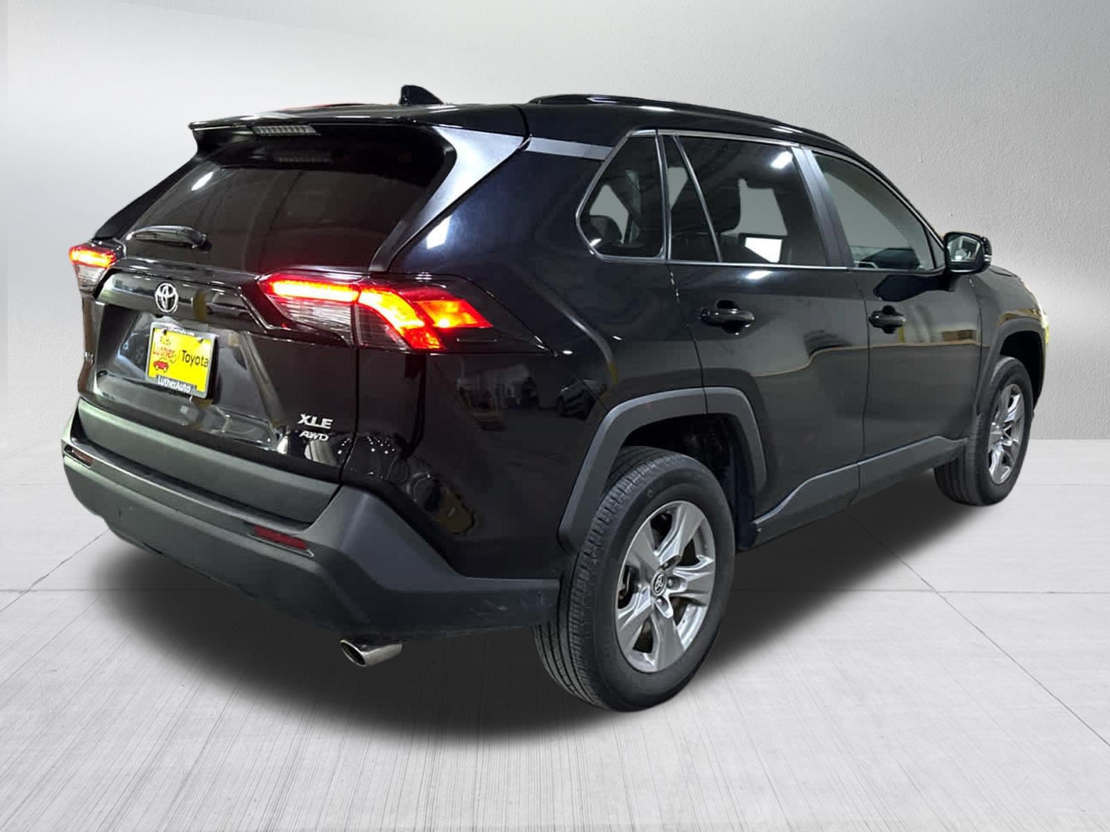 Certified 2024 Toyota RAV4 XLE AWD/4WD image 6