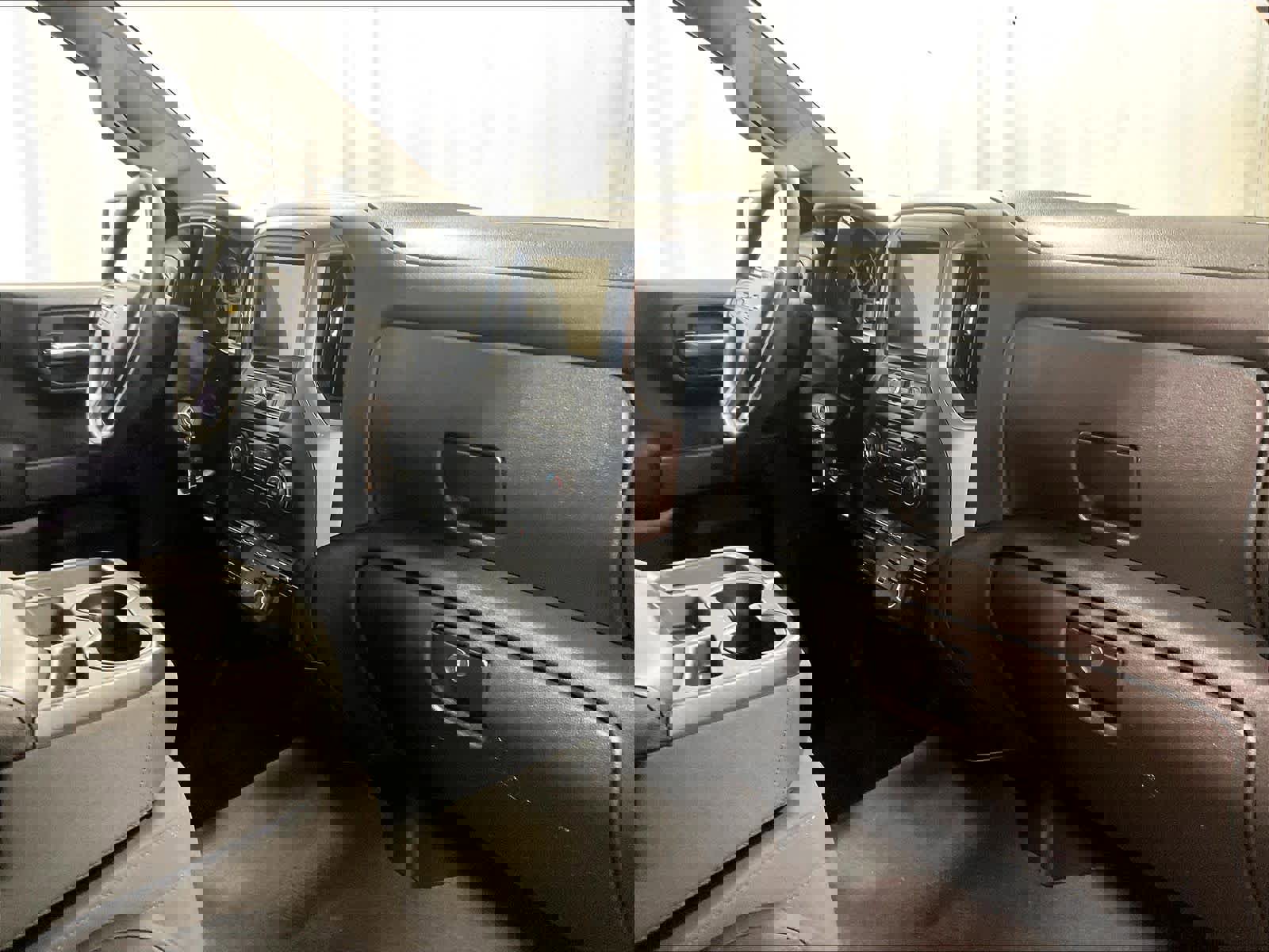 Used 2019 Chevrolet Silverado 1500 Custom w/ Custom Value Package image 14