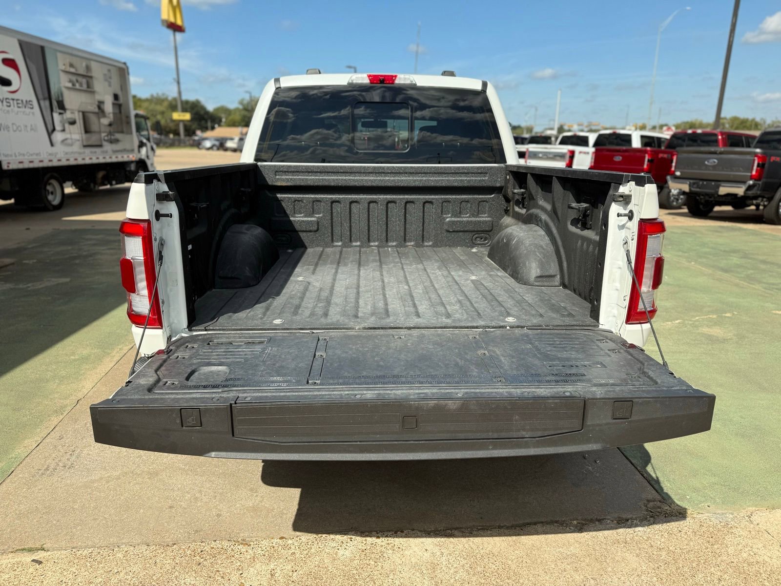 Used 2023 Ford F150 Limited image 39