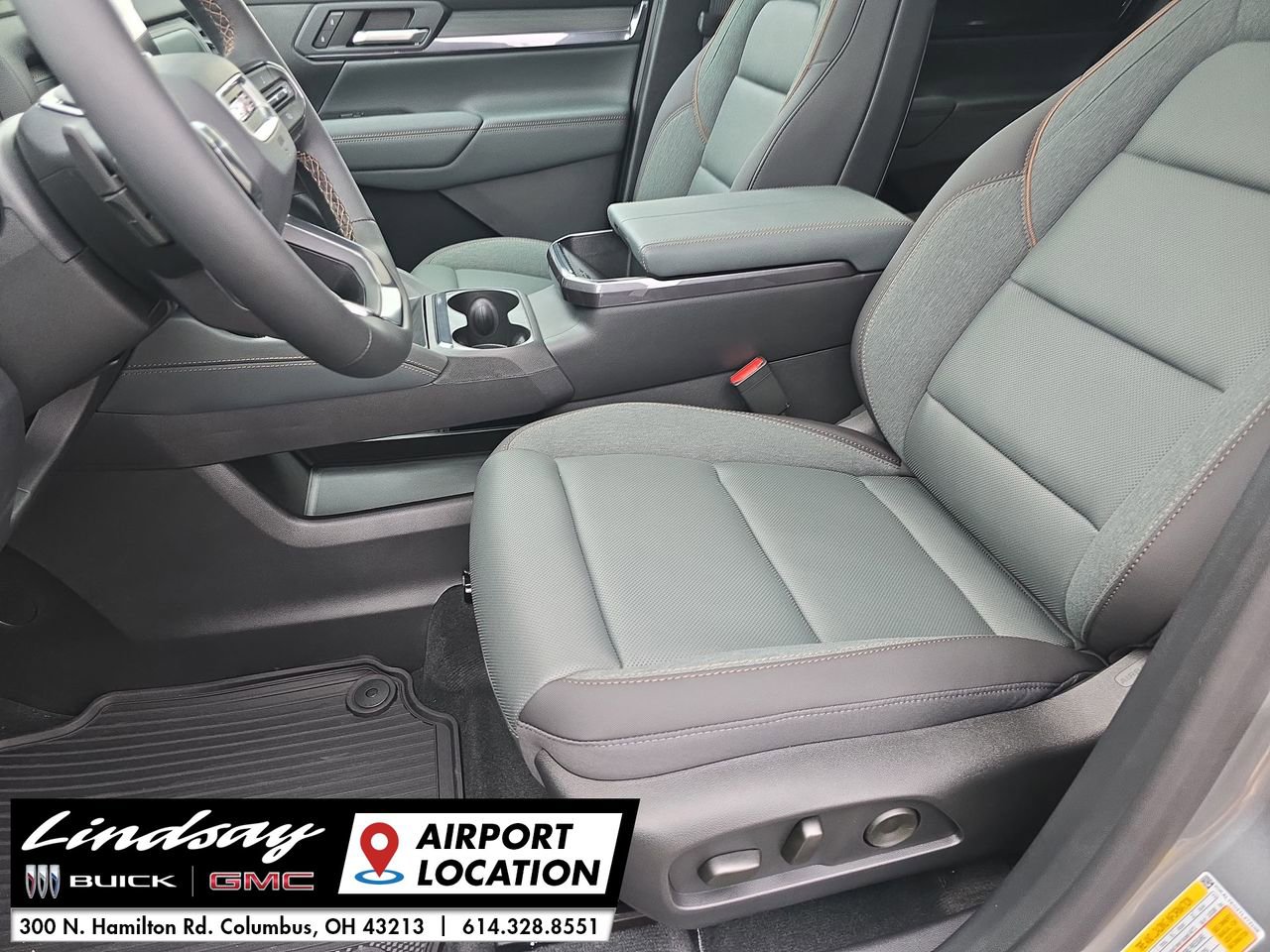 New 2026 GMC Terrain AT4 w/ Convenience Package III image 20