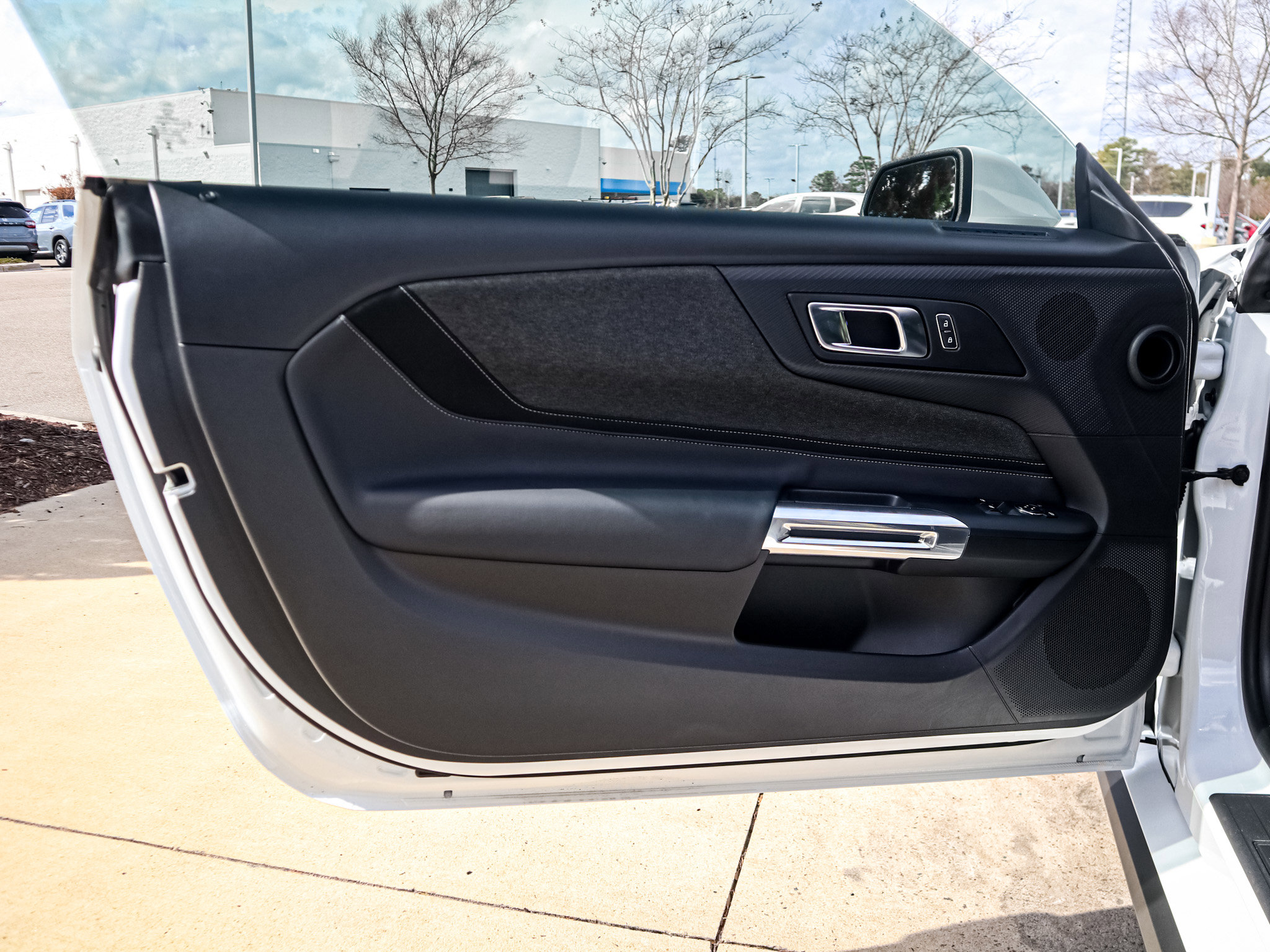 Used 2025 Ford Mustang GT image 14