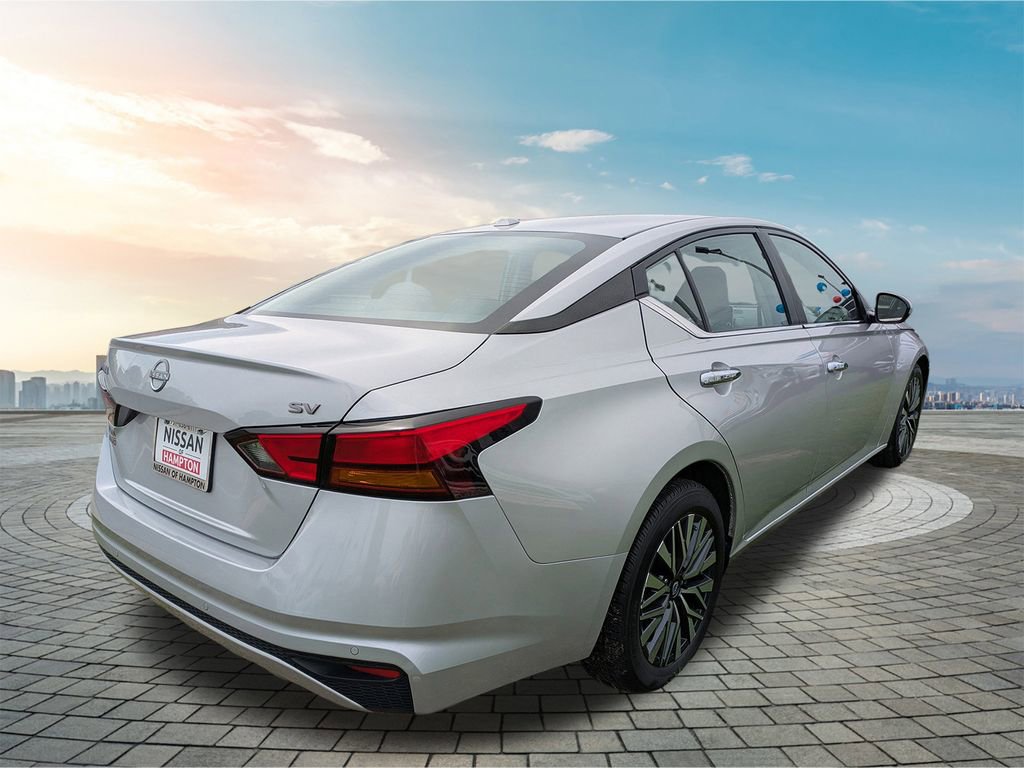 Certified 2023 Nissan Altima 2.5 SV image 5
