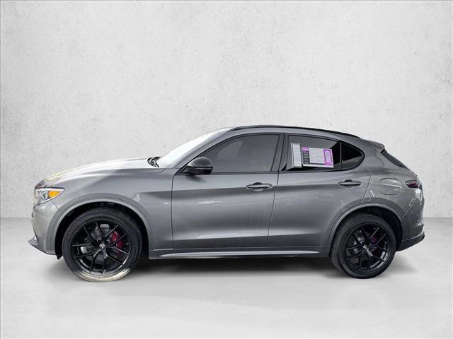 Used 2021 Alfa Romeo Stelvio Ti Sport image 4