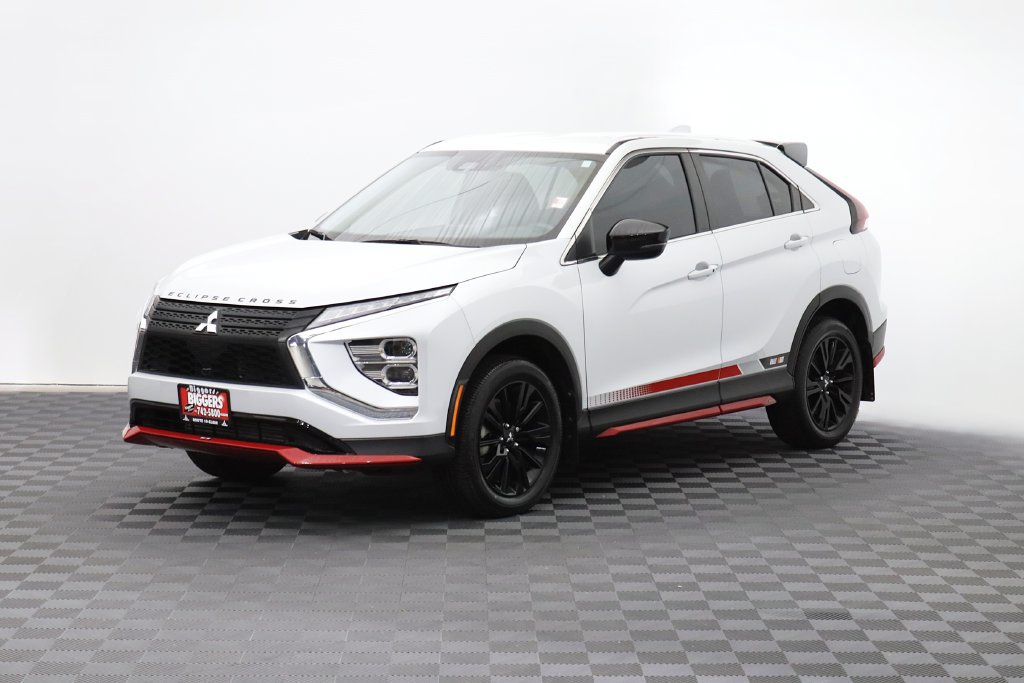 Used 2024 Mitsubishi Eclipse Cross SE AWD/4WD image 3
