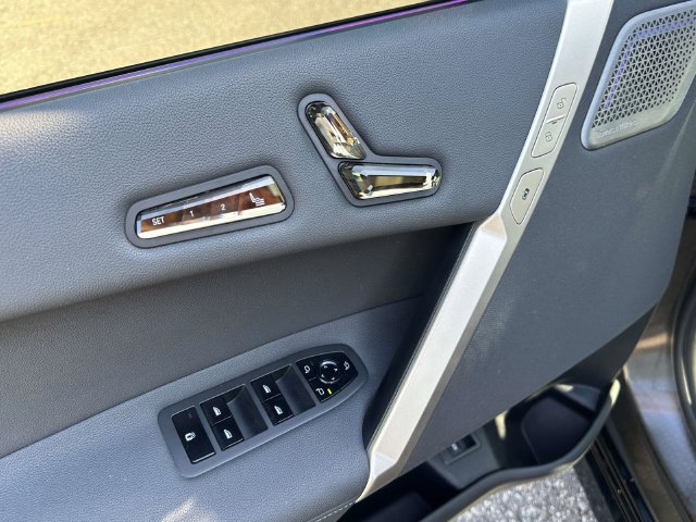 Certified 2024 BMW iX M60 AWD/4WD image 25