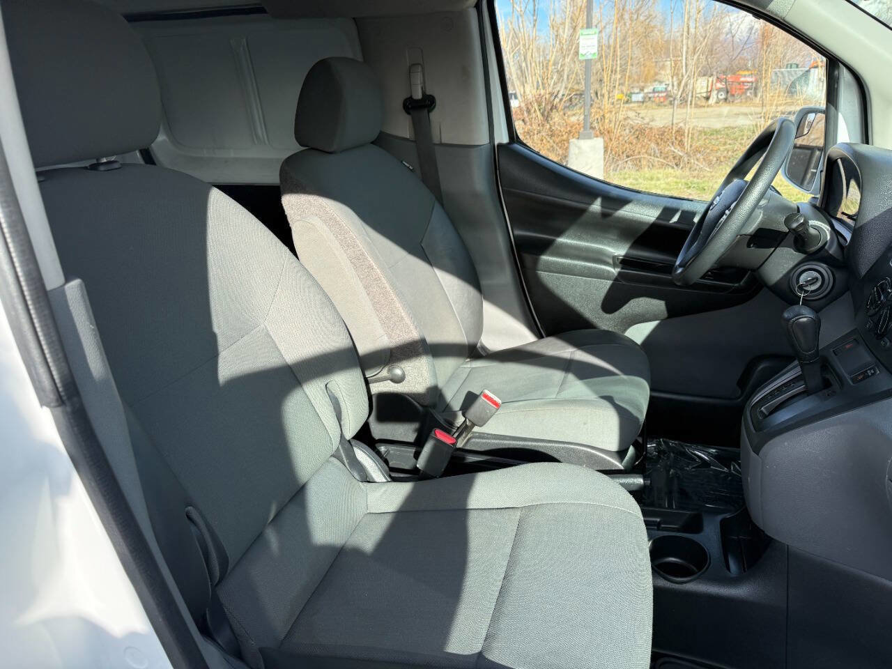 Used 2018 Nissan NV200 SV w/ Back Door Glass Package image 18