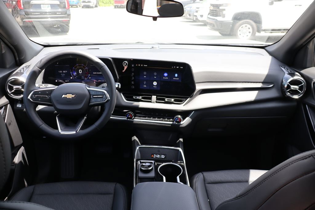 New 2026 Chevrolet Equinox LT w/ Convenience Package II AWD/4WD image 40