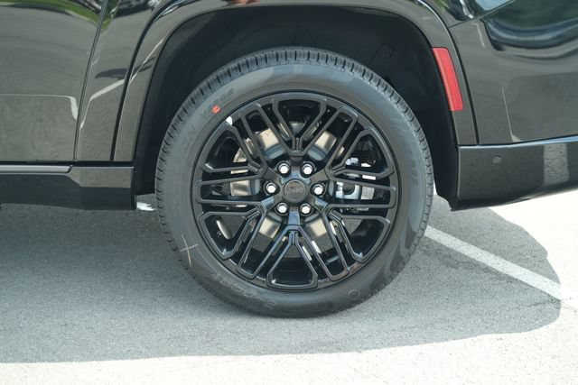 New 2026 Jeep Grand Wagoneer L Limited AWD/4WD image 49