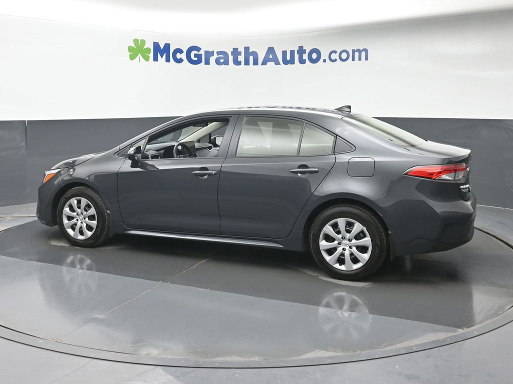 Used 2025 Toyota Corolla LE image 17