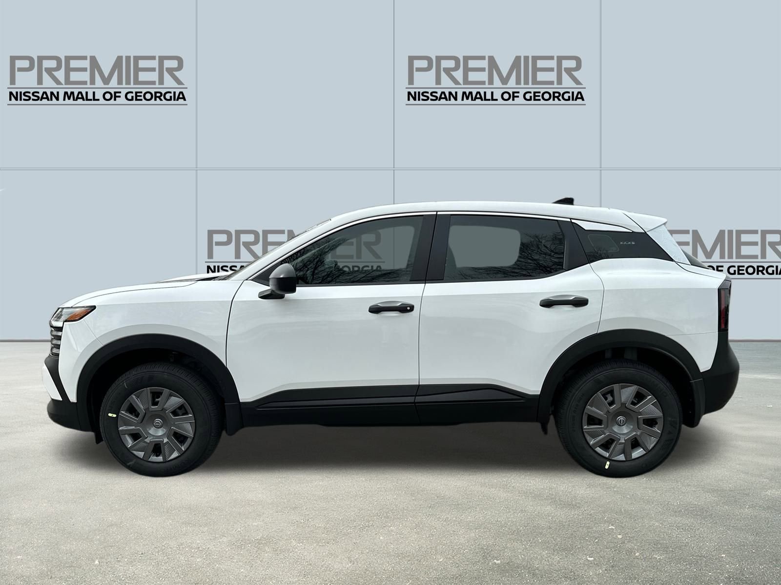 New 2026 Nissan Kicks S image 8