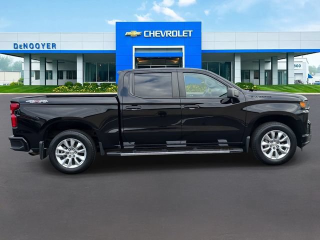 Used 2020 Chevrolet Silverado 1500 Custom w/ Custom Value Package AWD/4WD image 6