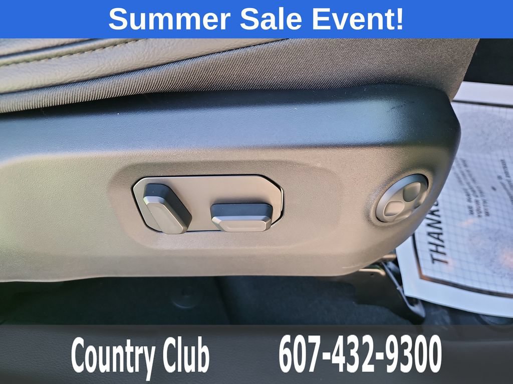 Used 2026 Jeep Gladiator Sport AWD/4WD image 32