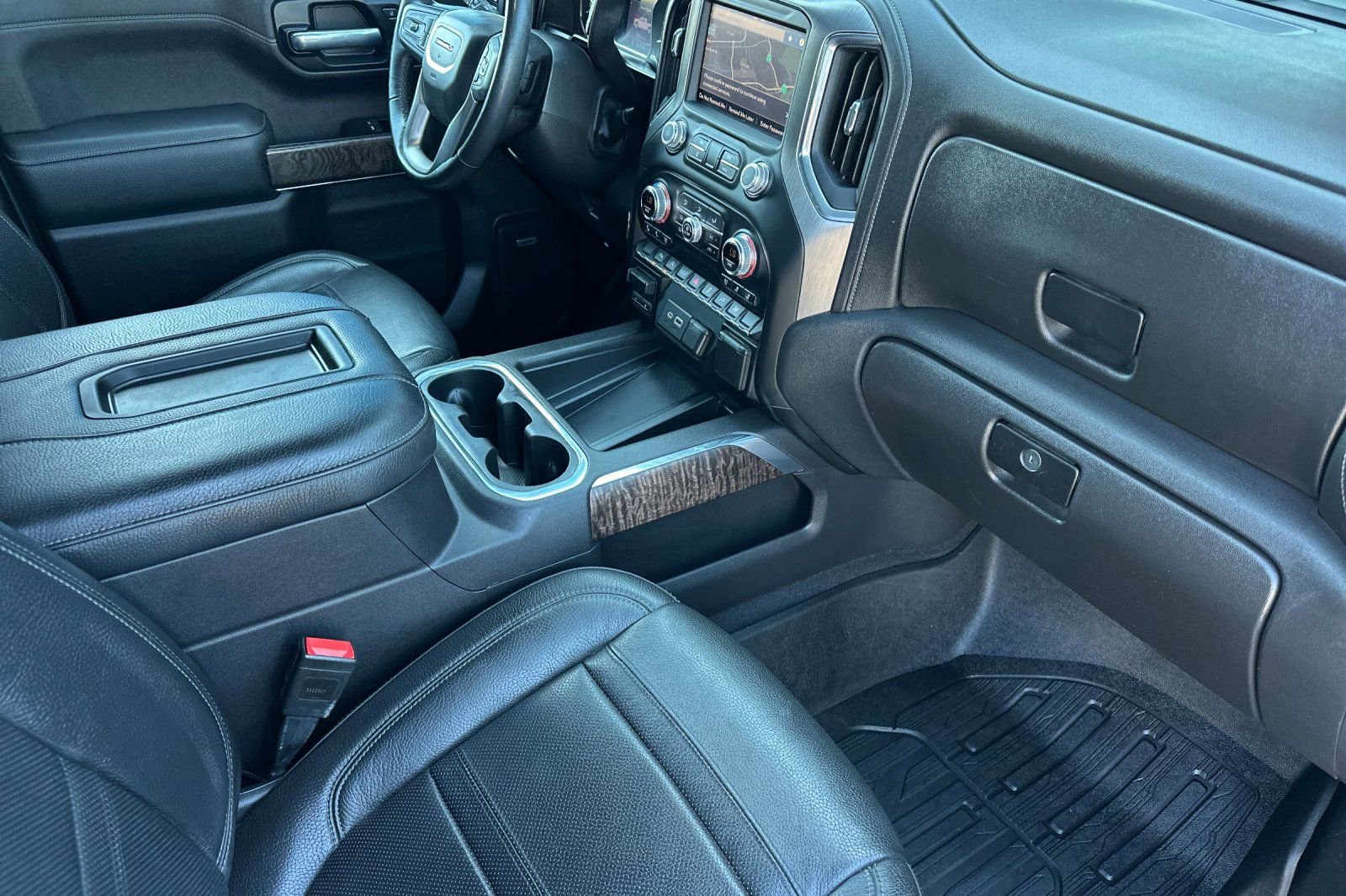 Used 2020 GMC Sierra 1500 Denali RWD image 19