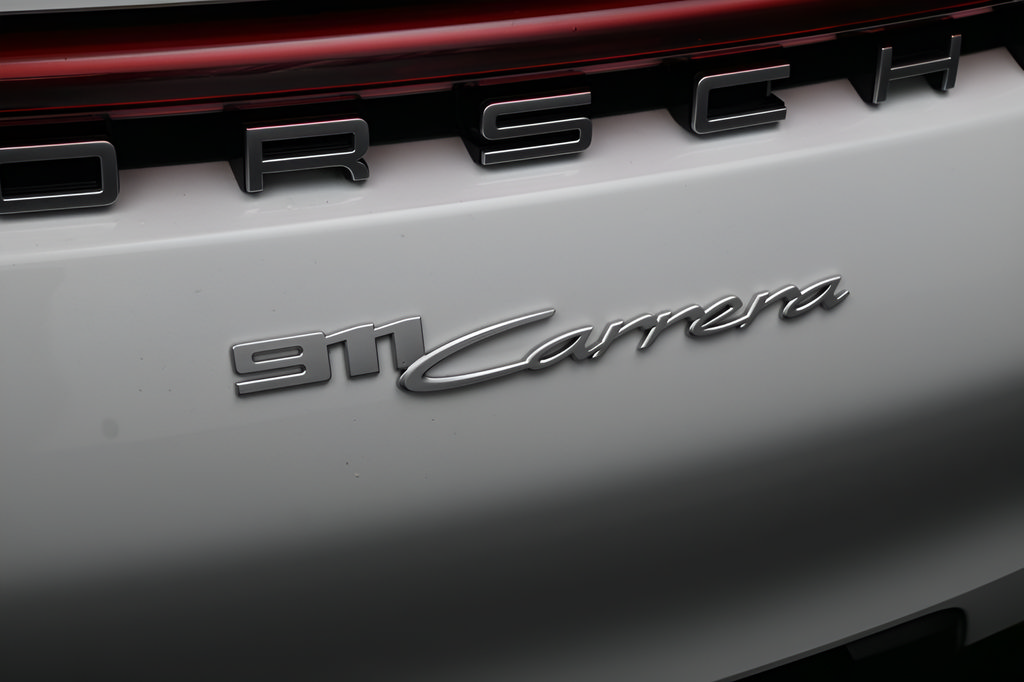 Certified 2024 Porsche 911 Carrera RWD image 8