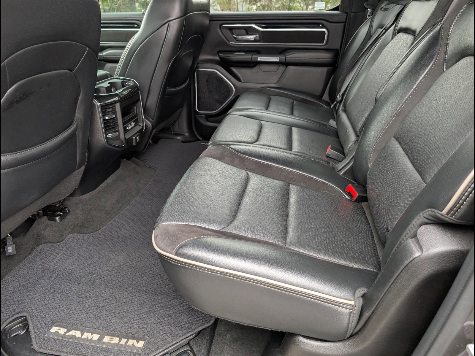Used 2019 RAM 1500 Laramie w/ Sport Appearance Package image 15