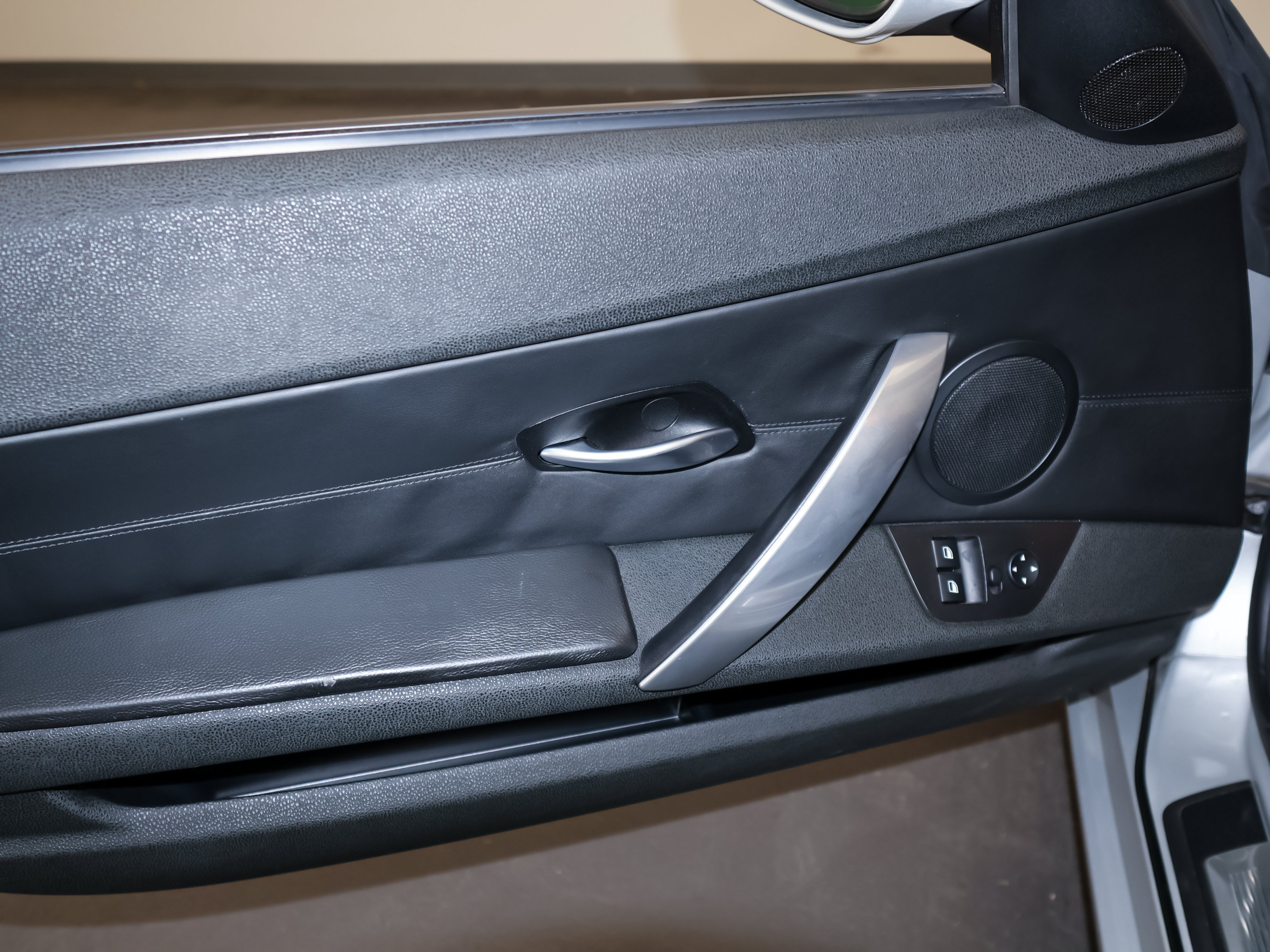 Used 2006 BMW M Roadster RWD image 18