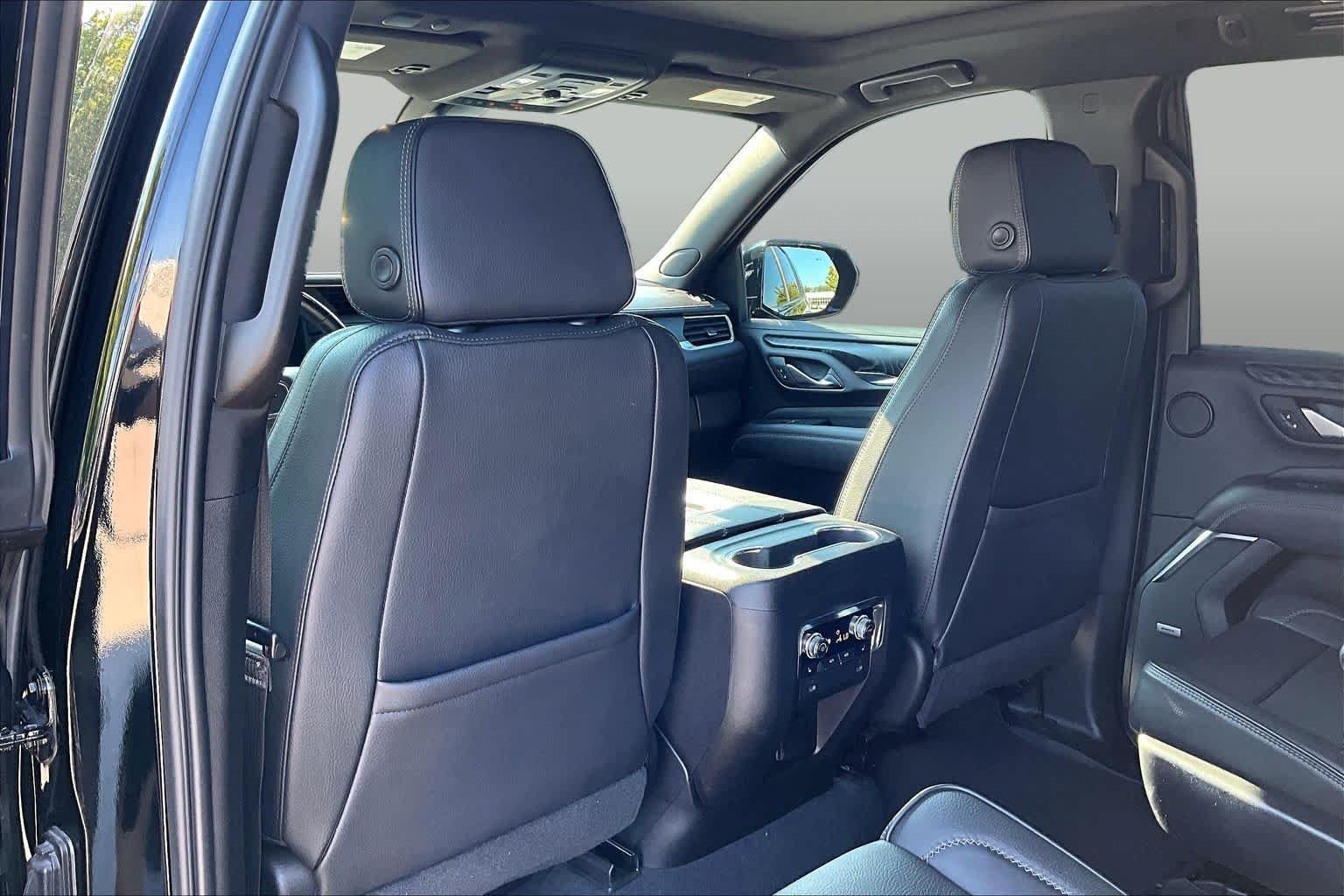 Used 2021 GMC Yukon Denali AWD/4WD image 22
