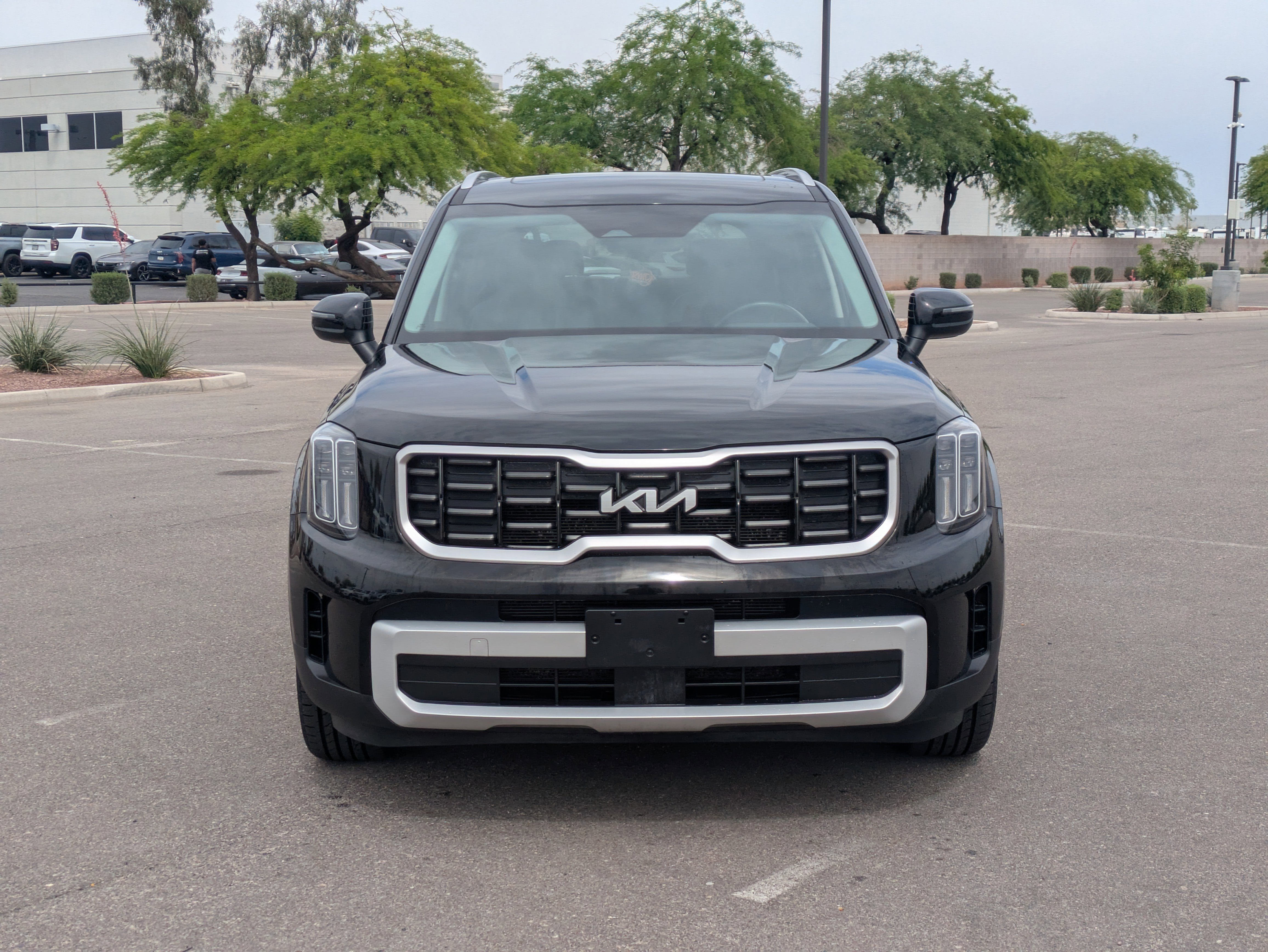 Used 2025 Kia Telluride S FWD image 8