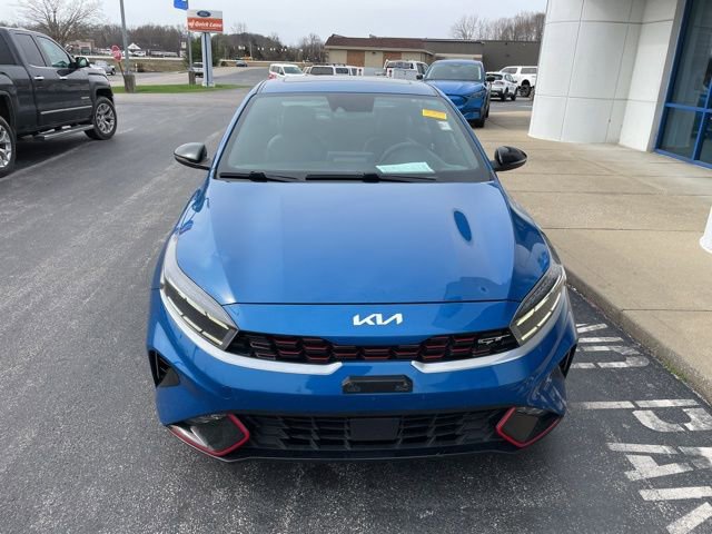 Used 2023 Kia Forte GT w/ GT2 Package FWD image 2