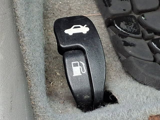 Used 2006 Toyota Corolla CE image 23