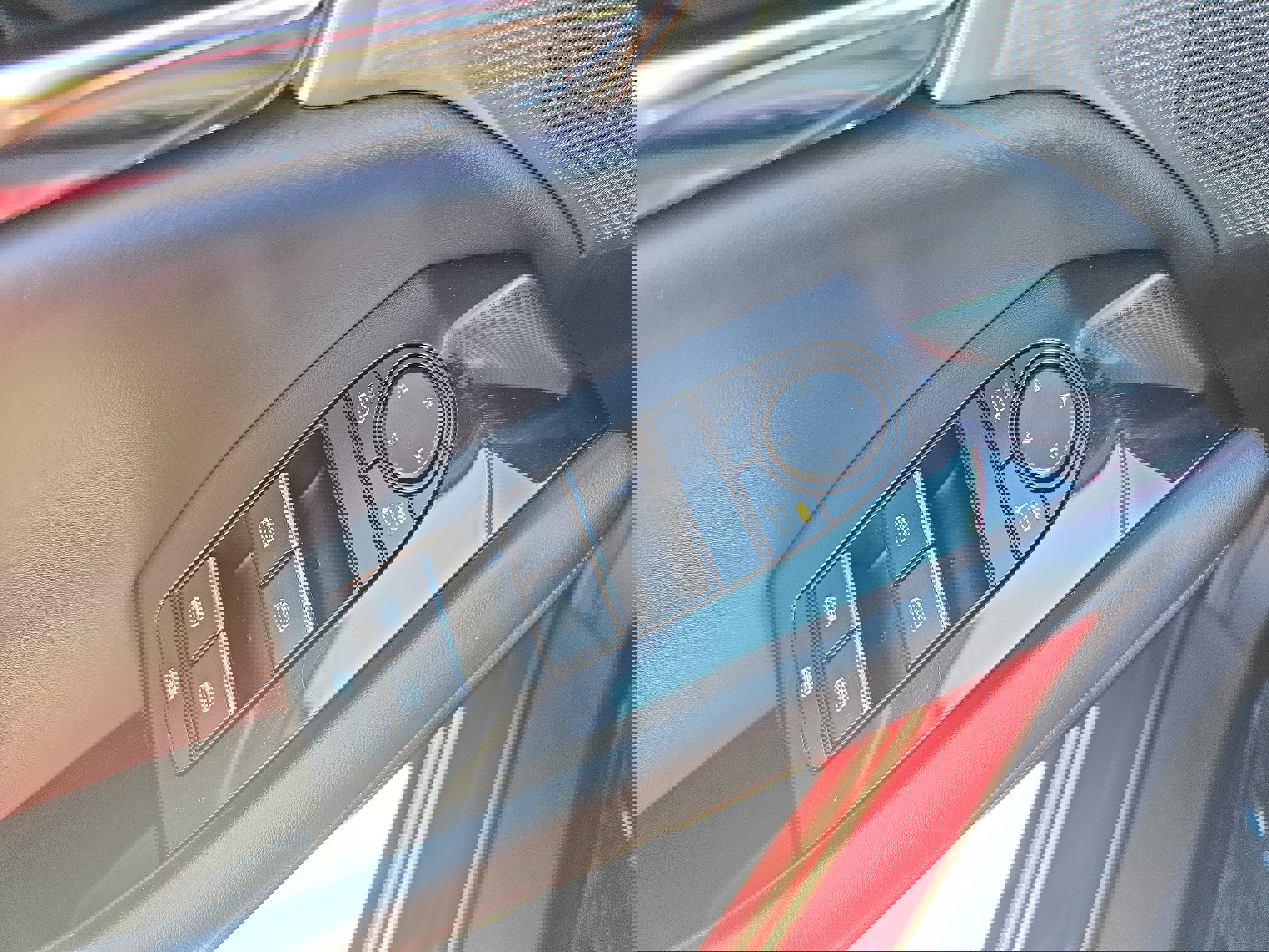 Used 2023 MAZDA MAZDA3 Hatchback w/ Appearance Package image 28