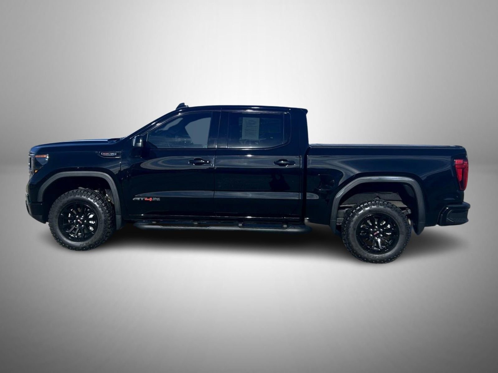 Used 2022 GMC Sierra 1500 AT4X image 8