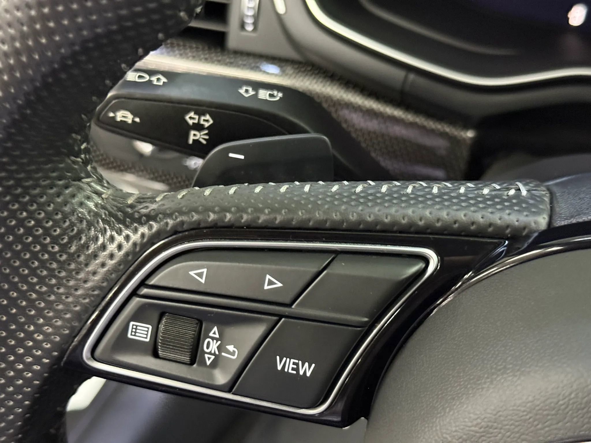 Used 2020 Audi S4 Prestige w/ Prestige Package image 36