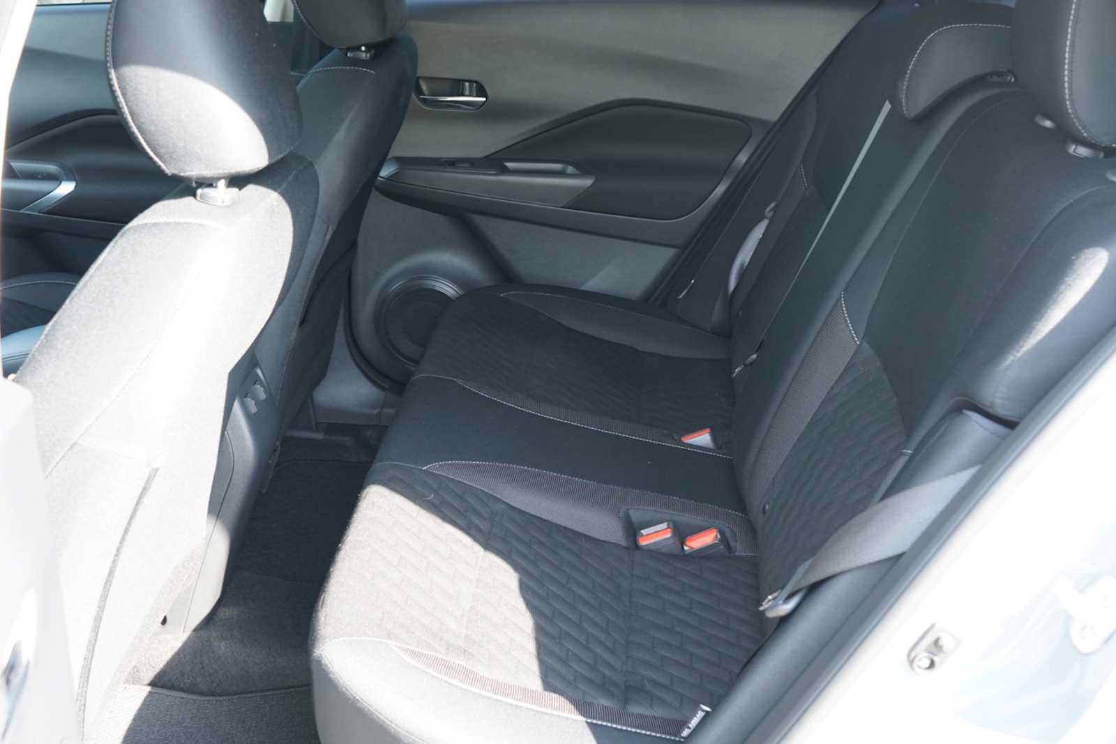Used 2024 Nissan Kicks SV FWD image 21
