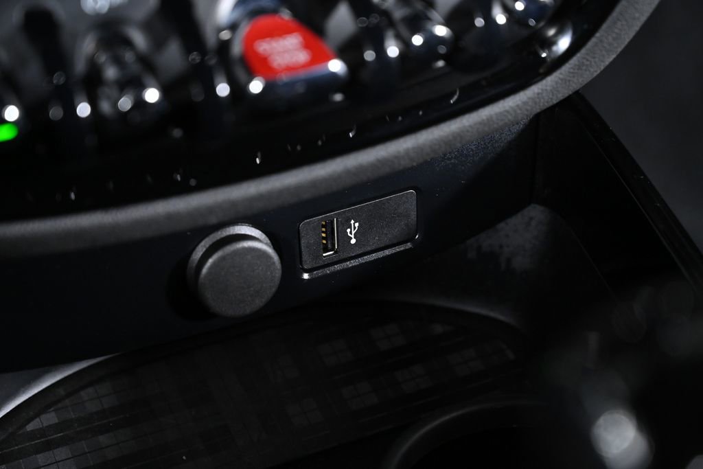 Certified 2022 MINI Cooper Clubman John Cooper Works image 19