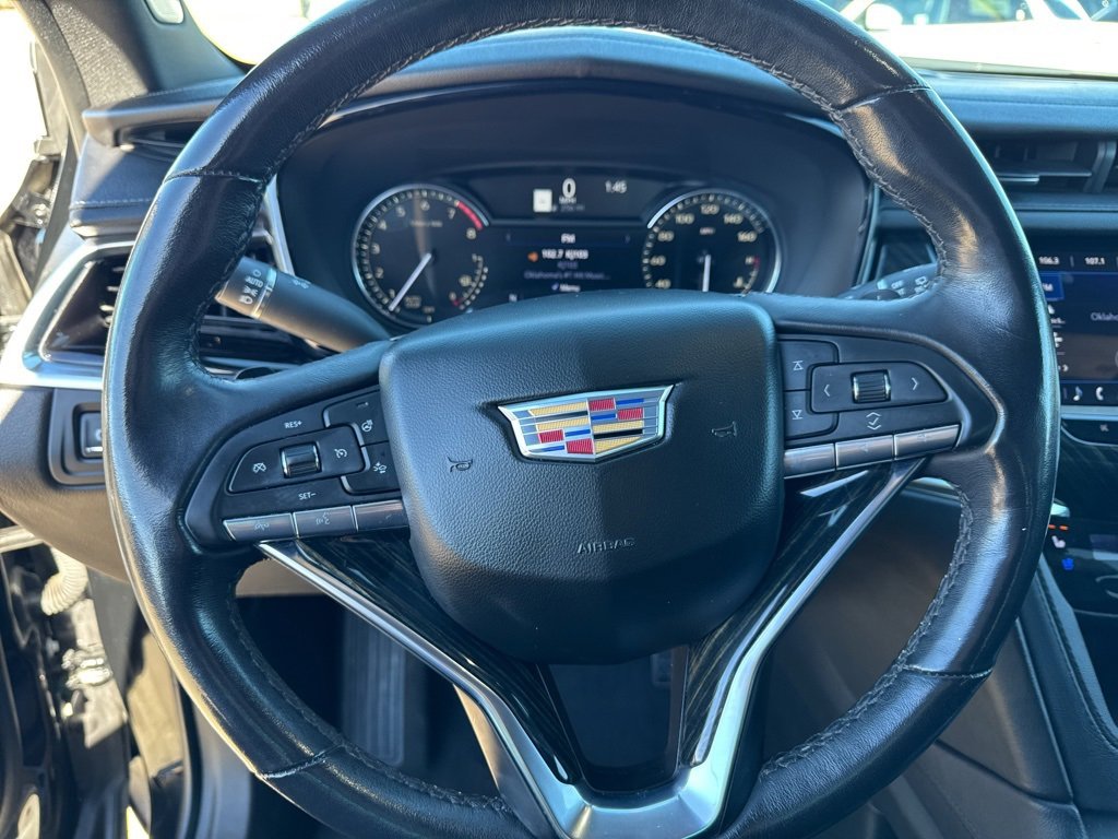 Used 2023 Cadillac XT6 Premium Luxury image 8