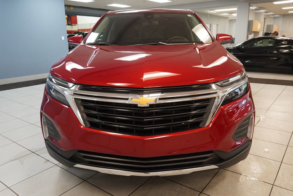 Used 2024 Chevrolet Equinox LT w/ LPO, Floor Liner Package AWD/4WD image 17