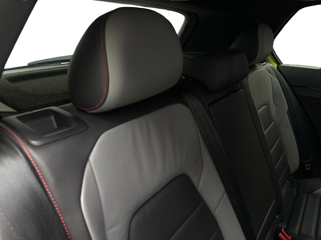 Used 2022 Volkswagen GTI Autobahn FWD image 39