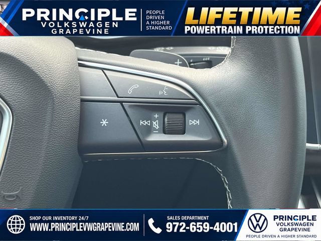 Used 2023 Audi Q8 Premium w/ Convenience Package AWD/4WD image 17