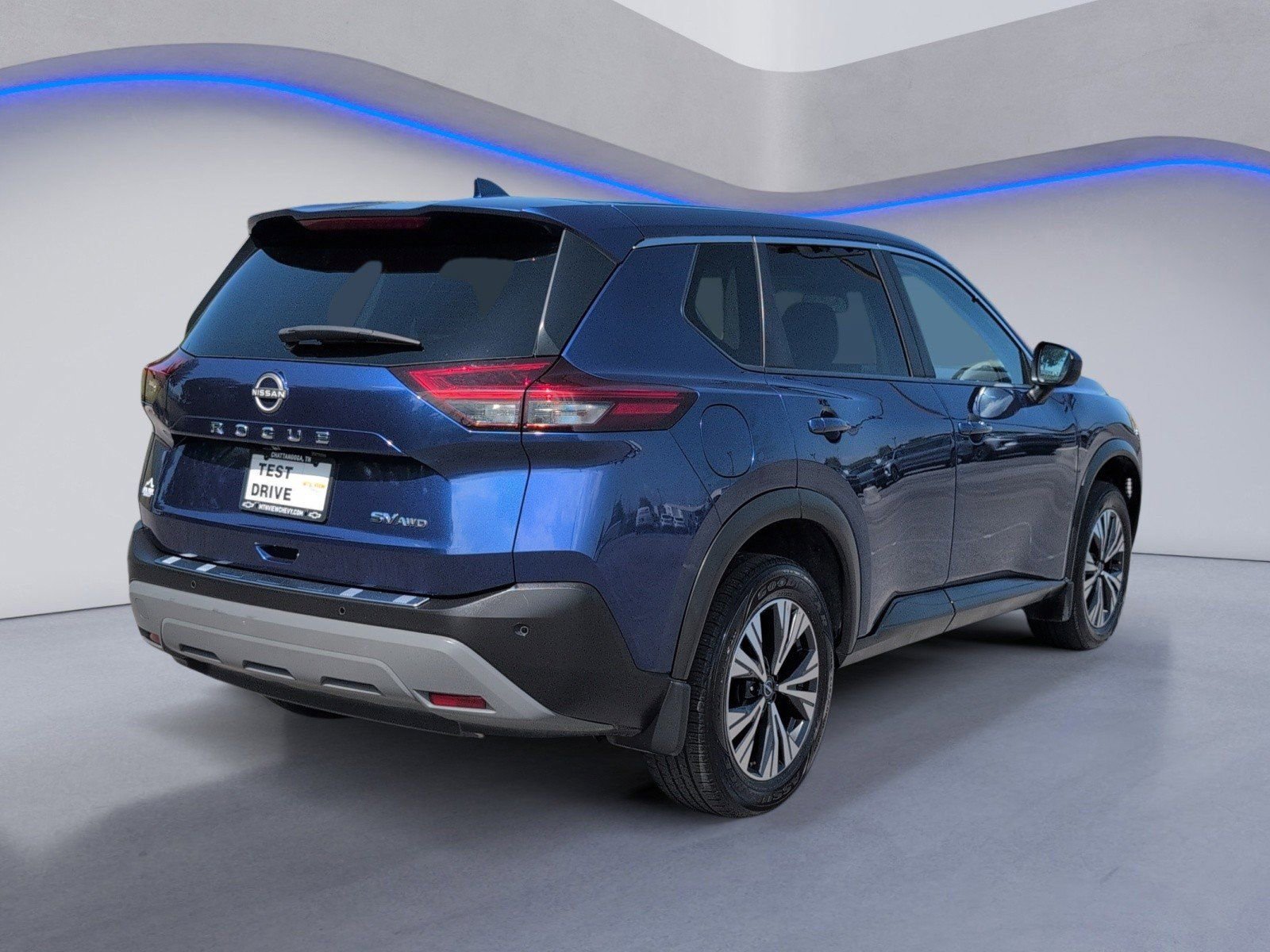 Used 2023 Nissan Rogue SV image 8