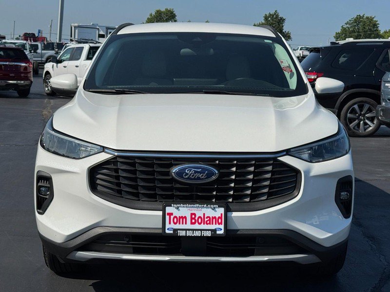Used 2024 Ford Escape SE FWD image 9