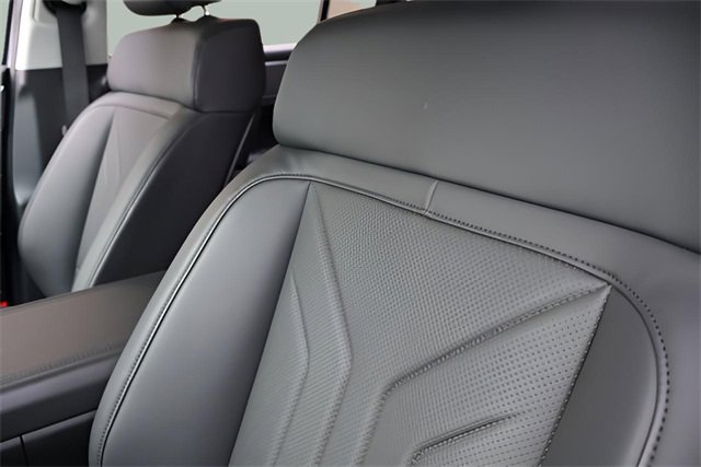 Used 2025 Hyundai Santa Fe SEL image 13