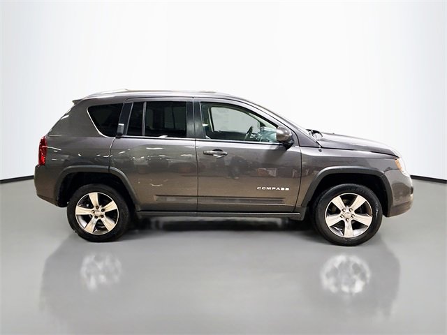 Used 2017 Jeep Compass High Altitude image 5