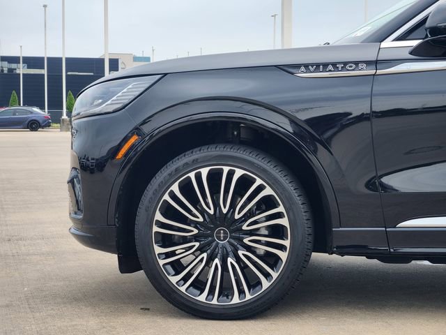 Used 2025 Lincoln Aviator Black Label AWD/4WD image 8