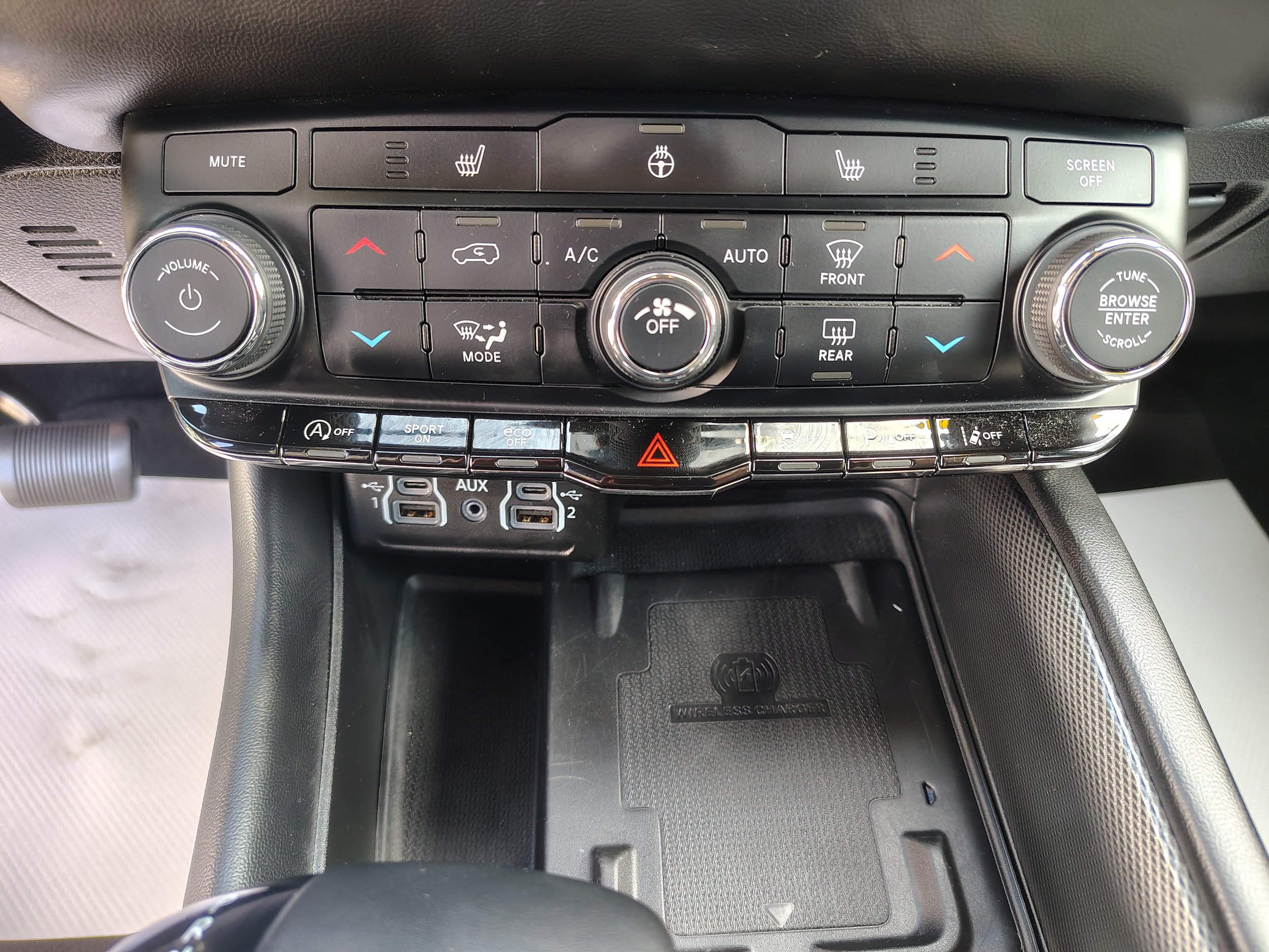 Used 2022 Dodge Durango GT AWD/4WD image 39