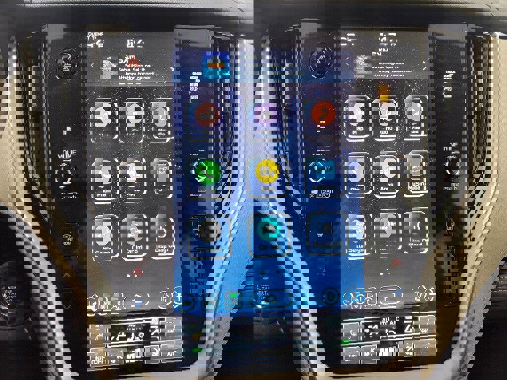 Used 2025 Subaru Outback Limited image 20