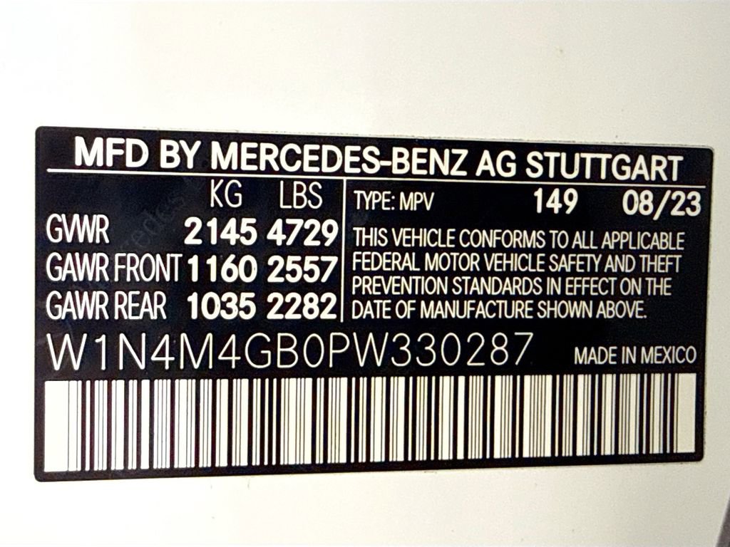 Used 2023 Mercedes-Benz GLB 250 image 29