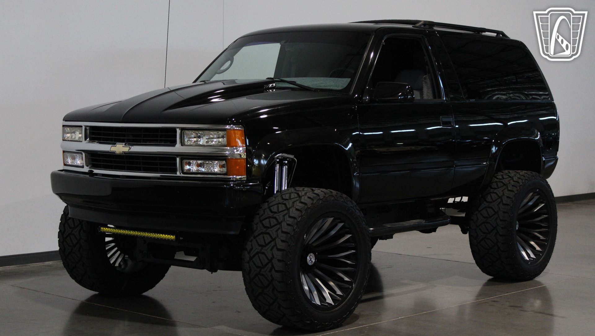 Used 1996 Chevrolet Tahoe 4WD 2-Door image 29