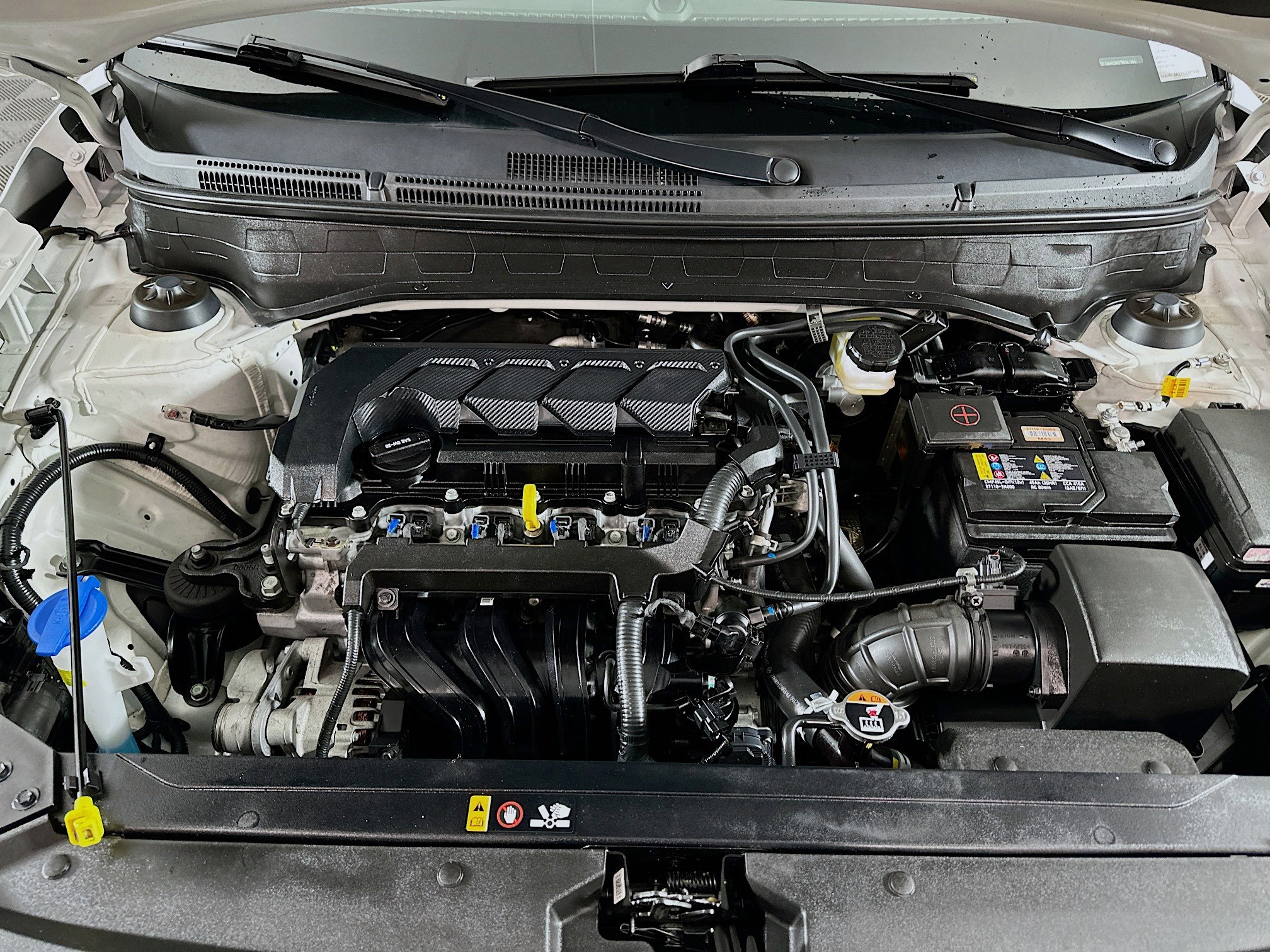 Used 2024 Hyundai Venue Limited image 33